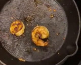 Foto del paso 3 de la receta: Tortilla wrap hack de camarones
