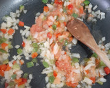 Foto del paso 1 de la receta: Arroz con verduras y pollo