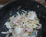 A picture of step 3 of Veg kolhapuri sabji.