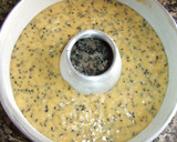 Foto del paso 4 de la receta: Bizcocho de naranja con semillas de sésamo negro
