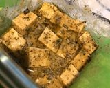 Foto del paso 5 de la receta: Tofu marinado estilo queso Feta vegano