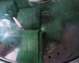 Foto langkah ke 3 dari resep Nagasari pisang lipat.