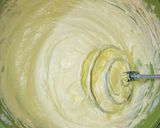 Foto langkah ke 2 dari resep Lekker Holand tanpa Mixer.