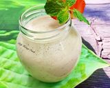 A picture of step 2 of Strawberry Banana Smoothie🍓🍌.