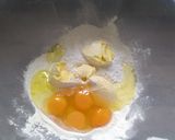 A picture of step 1 of Eddie's 1st Birthday Cake.