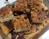 عکس مرحله 10 از دستور کیک آجیلی دو رنگ