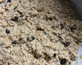 Foto del paso 3 de la receta: Galletas de avena, pasas, coco, banana 🍌 sin harina, sin huevo ni leche 🌱 vegana