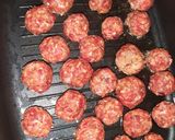 A picture of step 7 of Meatball sauce.