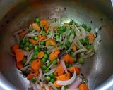 A picture of step 2 of Paneer pulao.