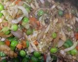 হট এন্ড সাওয়ার চিকেন স্যুপ(hot and sour chicken soup recipe in bengali) রেসিপি ধাপ - 7 ছবি