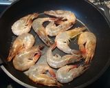 Foto del paso 1 de la receta Langostinos flambeados