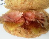 Foto del paso 7 de la receta: Arepa de Zanahoria 🥕con relleno hawaiano!!!😜😜😜🍘🧀🥓🍍🍘