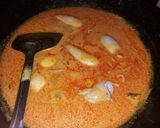 Foto langkah ke 4 dari resep Gulai Cumi Isi Telur dan Tahu.