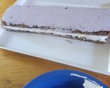 Áfonyás diós piskóta tojásfehérjéből recept fázis 6 fotója