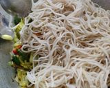 A picture of step 5 of Noodles.