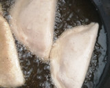 Foto del paso 6 de la receta: Empanadas fritas de requesón