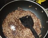 A picture of step 7 of Chocolate Maggi.
