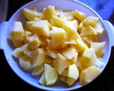 Foto del paso 4 de la receta: Guiso de patata con costillas de cerdo y picada 🐽 🥔