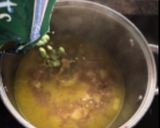 A picture of step 4 of Emilys Pea and Ham soupEASY PEASEY RECIPE.