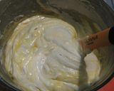 Foto langkah ke 4 dari resep Tres Leches (Milk Bath Cake).