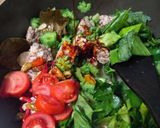 Foto langkah ke 3 dari resep Tumis Pare Tempe Bongkrek Daun Melinjo.
