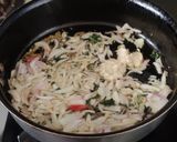 A picture of step 2 of Empty biryani.