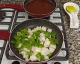Foto del paso 6 de la receta: Pollo agridulce 🍗 con fideos de arroz 🍜