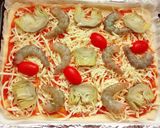 Foto del paso 8 de la receta: Pizza de alcachofa y langostinos