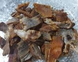 Foto langkah ke 1 dari resep Tumisan ikan cara asin.