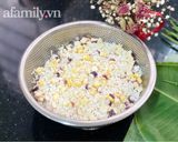 Hình bước làm 1 của món Xôi Ngô (Bắp)