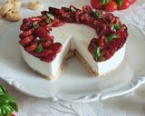 Foto del passaggio 13 della ricetta Cheesecake alla mozzarella con taralli e pomodorini