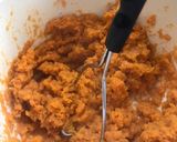 Foto del paso 1 de la receta: Ñoquis de boniato zanahoria con salsa de puerro, hongos y cebolla de verdeo
