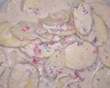 Foto del paso 1 de la receta: Papas españolas con verduras a la crema