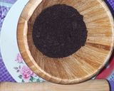 A picture of step 4 of Oreo Milkshake.