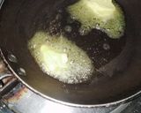A picture of step 3 of Chicken sandwich.