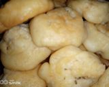 A picture of step 2 of Dahi Bary chaat.