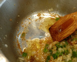 Foto del paso 6 de la receta: Arroz caldoso de gallineta y alcachofas