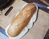 Foto del paso 3 de la receta: Bocadillo de lomo adobado con pimiento, cebolla y queso