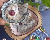 A picture of step 7 of Chia muesli breakfast bowl.
