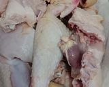 Foto langkah ke 1 dari resep Ayam Woku.