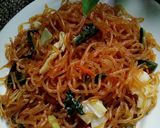 Foto langkah ke 4 dari resep Bihun Goreng.