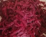 A picture of step 1 of Beetroot Pachadi.
