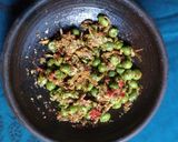 Foto langkah ke 7 dari resep Sambel penyet teri terong cempokak.