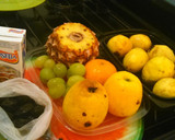 Foto del paso 1 de la receta: Coctel navideño de frutas con y sin crema o queso cottage