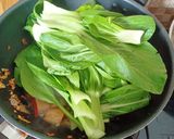 Foto langkah ke 6 dari resep Tumis tahu pokcoy pedas.