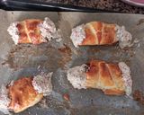 Foto del paso 4 de la receta 🥐 Croissants rellenos de chocolate blanco y filipinos 🥐