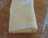 A picture of step 2 of Veg Ď samosa.