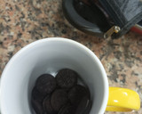 Foto del paso 1 de la receta: Mug cake de galletas oreo con 4 ingredientes