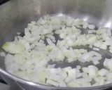 A picture of step 1 of Broad beans and ham Spanish style.