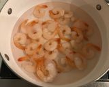 Foto del paso 4 de la receta: Noodles al ajillo y camarones